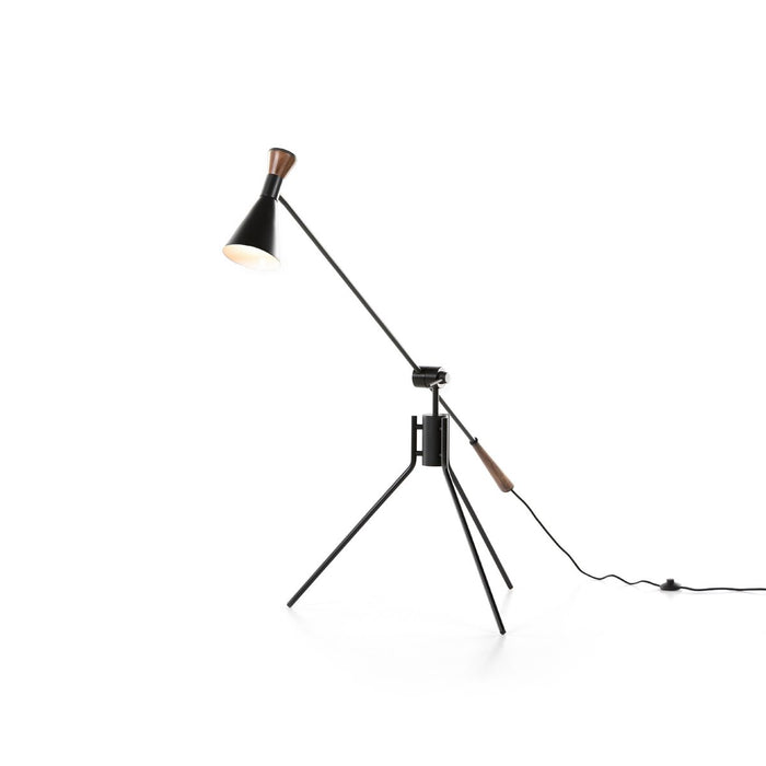 Walt Floor Lamp DSC