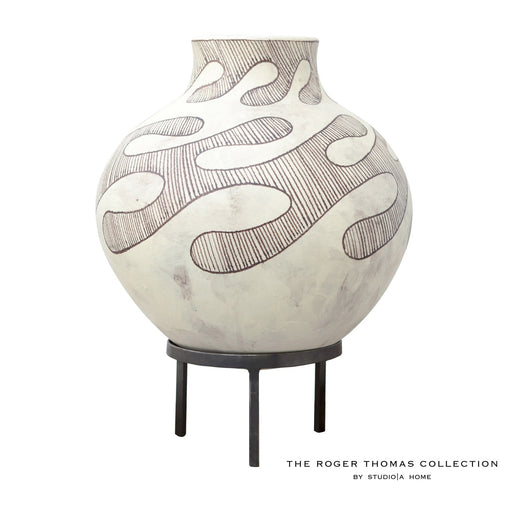 Global Views Anasazi Vessel on Stand