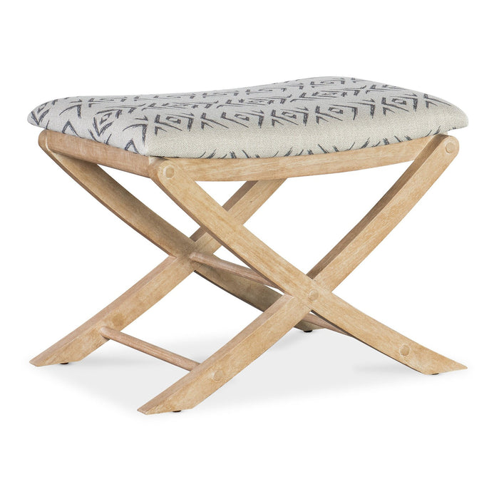 Hooker Furniture Retreat Camp Stool Bed Bench