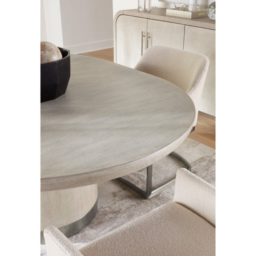 Hooker Furniture Modern Mood Round Dining Table w/1-18in leaf