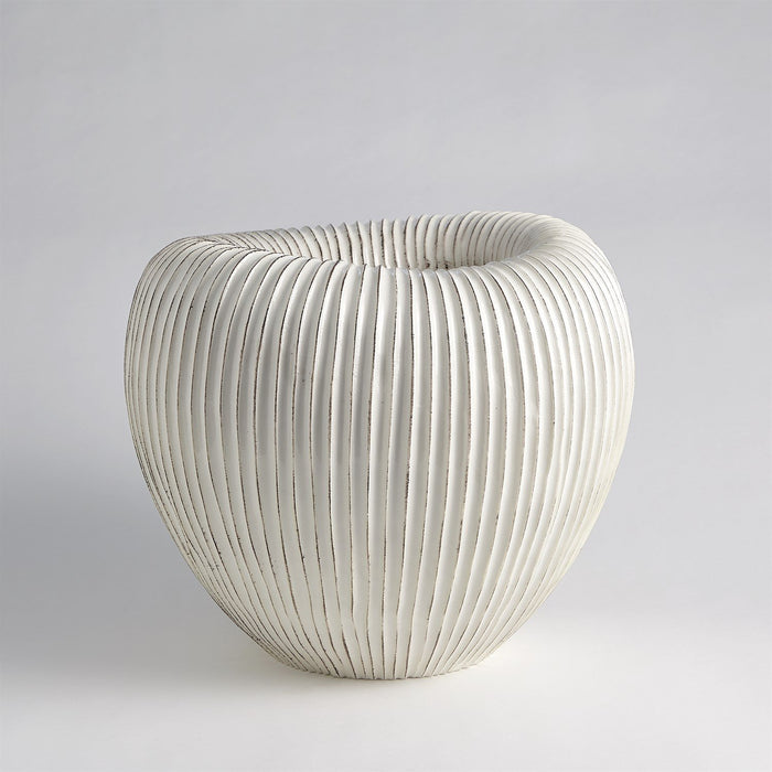 Global Views Baleen Cachepot-Ivory w/Brown Edges