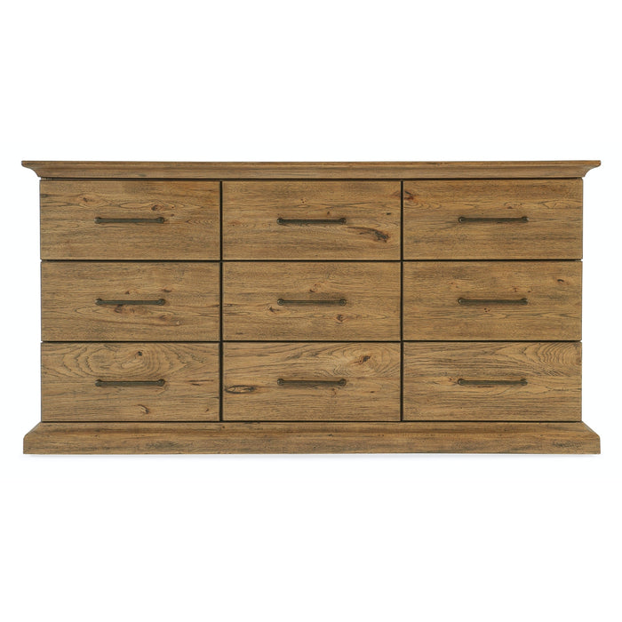 Hooker Furniture Big Sky Nine Drawer Dresser