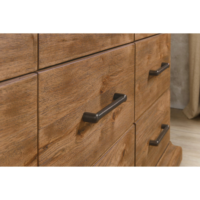 Hooker Furniture Big Sky Nine Drawer Dresser