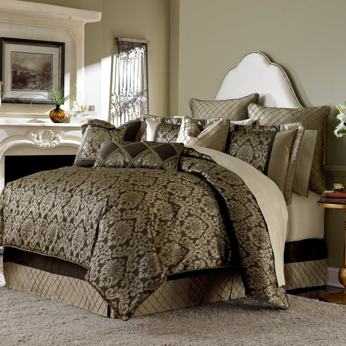 Michael Amini Imperial Comforter Set Bronze