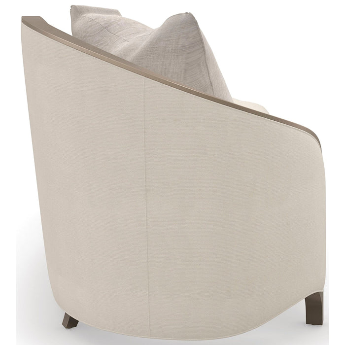 Caracole Compositions Valentina Chaise