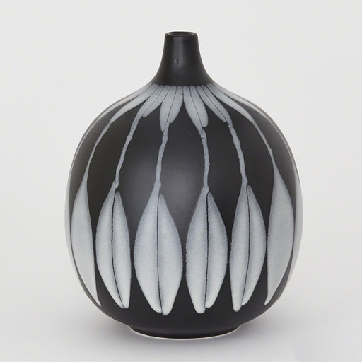 Global Views Forni Vase