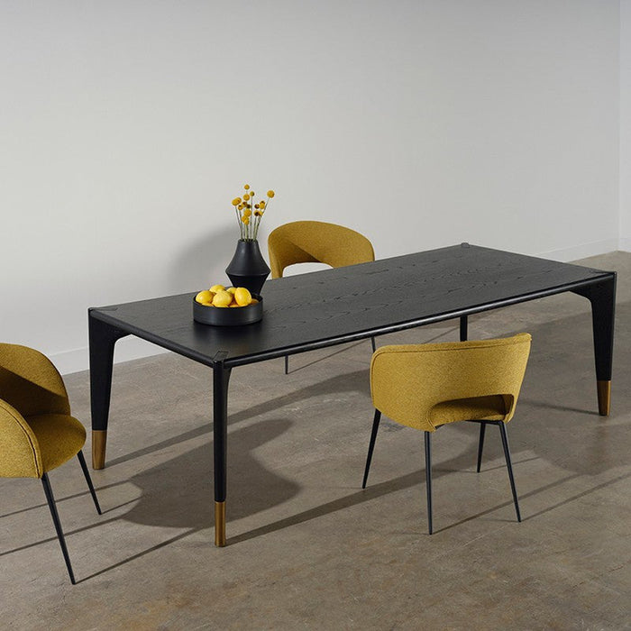 Nuevo Quattro Dining Table