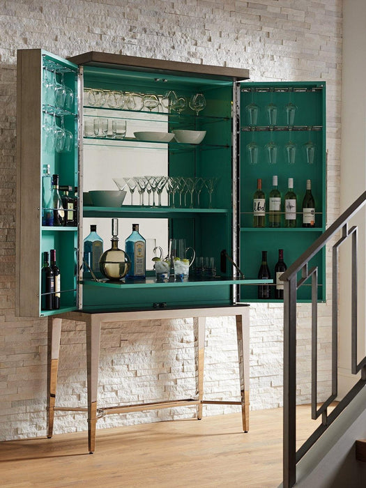 Lexington Ariana Cheval Bar Cabinet