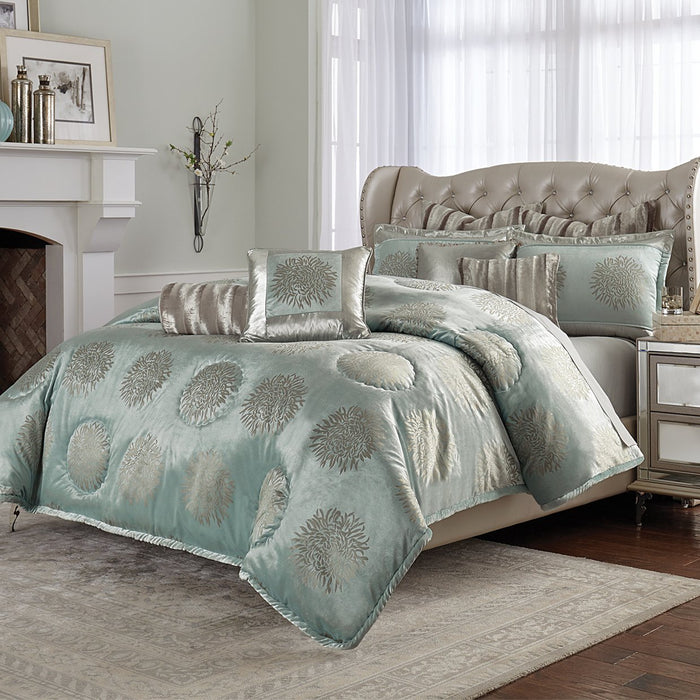 Michael Amini Regent Comforter Set Ice Blue